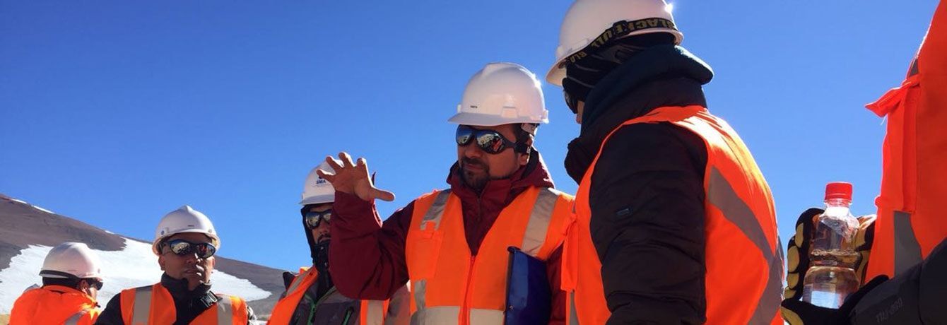 Minitros del 1TA concluyen visita inspectiva a faena de Pascua Lama