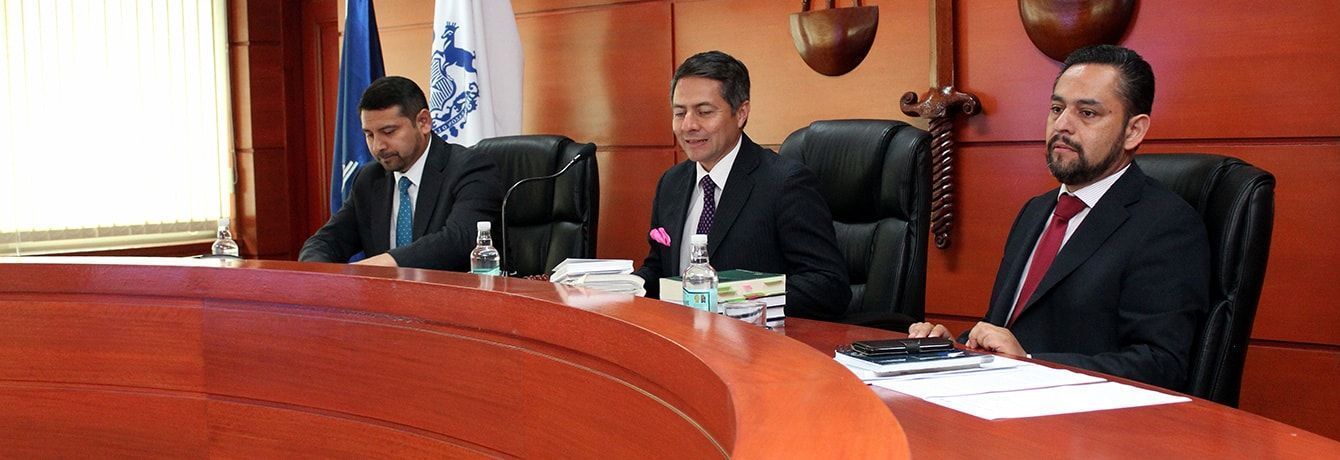 Ministros del 1TA dan inicio a la audiencia caso SQM Salar de Llamara