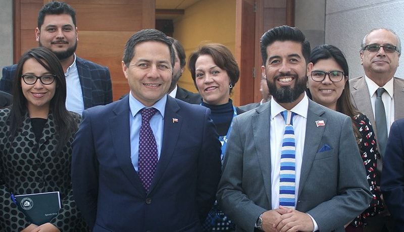 Intendente de Antofagasta visitó las dependencias del Primer Tribunal Ambiental.