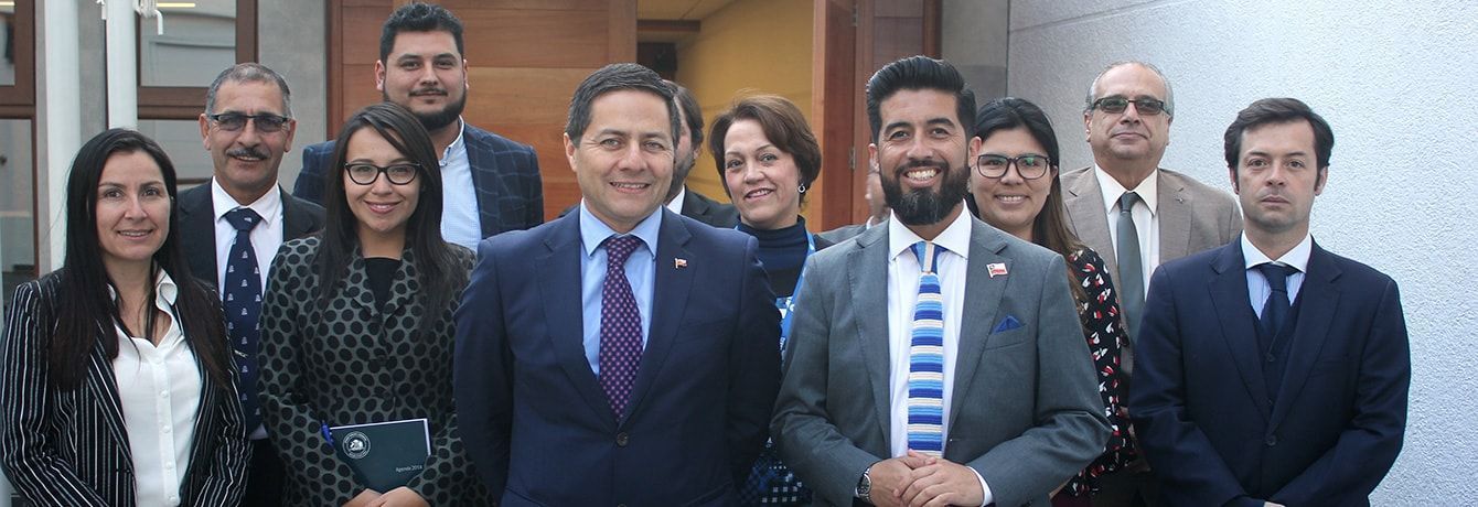 Intendente de Antofagasta visitó las dependencias del Primer Tribunal Ambiental.