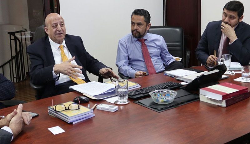 Comité Jurídico participa en Charla Profesor Abuauad