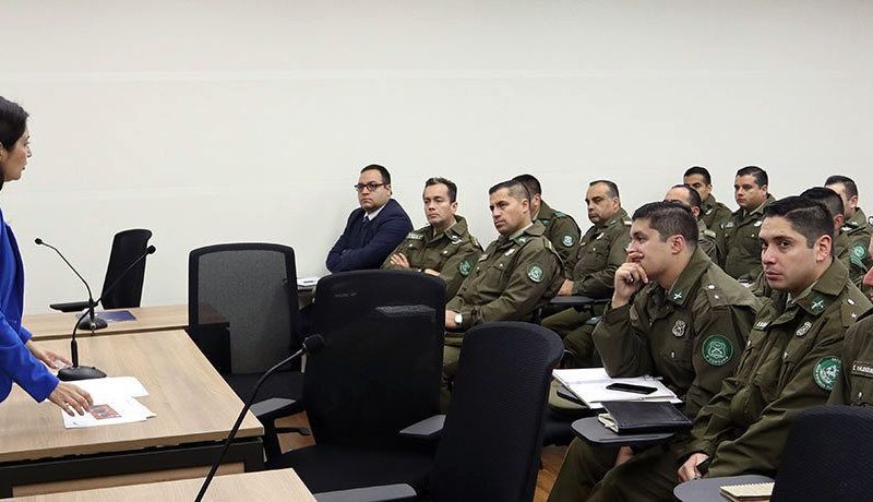 Carabineros de Antofagasta son capacitados por el 1TA