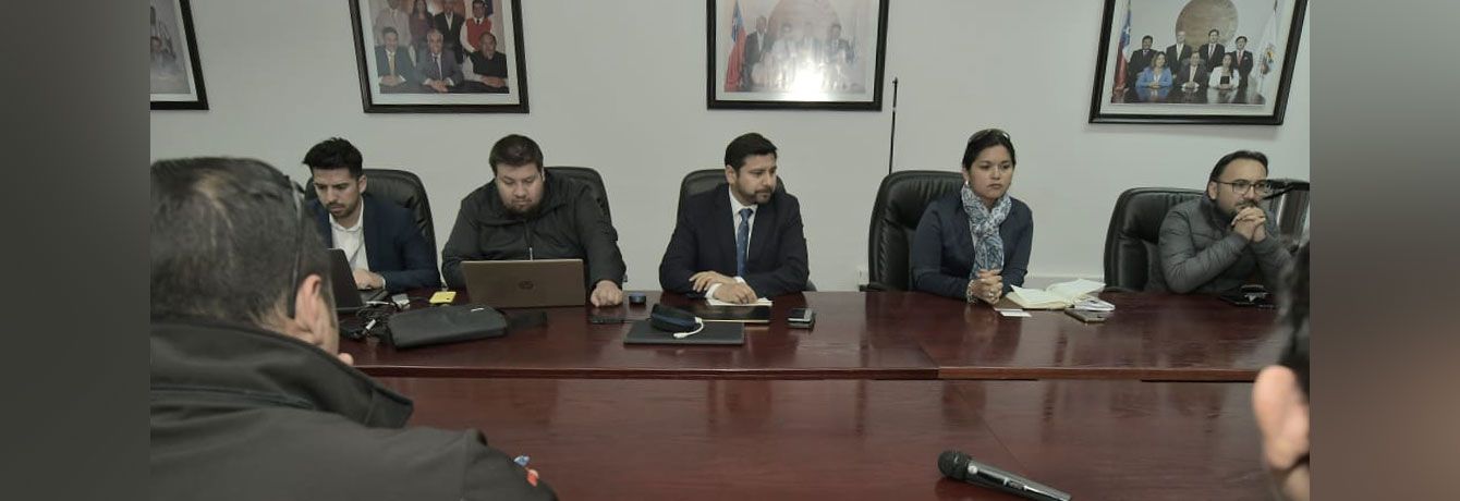 Primer Tribunal Ambiental capacita a funcionarios municipales de de Alto Hospicio