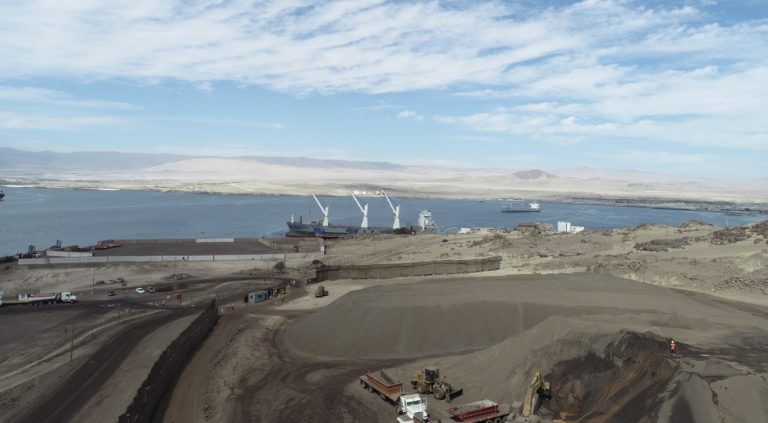 Por el inminente riesgo al medioambiente y a la salud de las personas ONG Atacama Limpia solicita clausura temporal del Puerto de Caldera